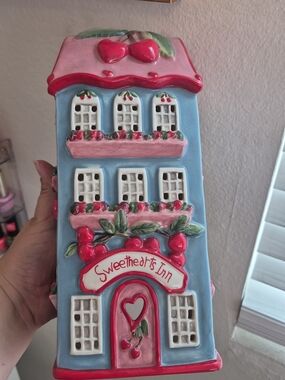 Sweethearts Inn Ceramic House - Blue & Pink Decorative Candle Holder